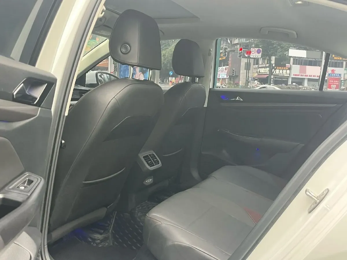 2019 MAXUS T60 2.0T 218HP L4 6AT,autocango,china used car exporter,china ev exporter,chinese used car exporter,chinese used ev exporter