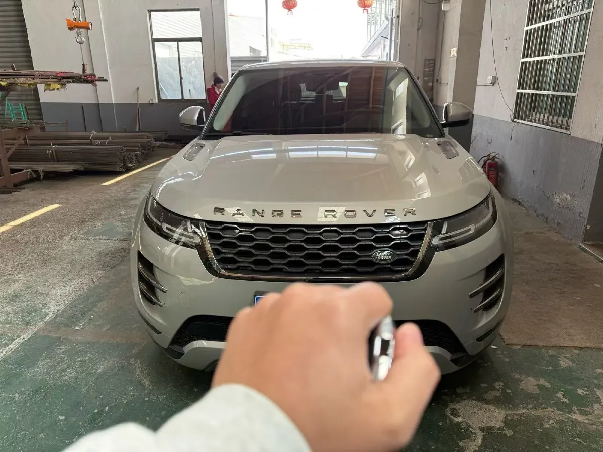 2021 Land Rover Range Rover Evoque 2.0T 249HP L4 9AT,autocango,china used car exporter,china ev exporter,chinese used car exporter,chinese used ev exporter