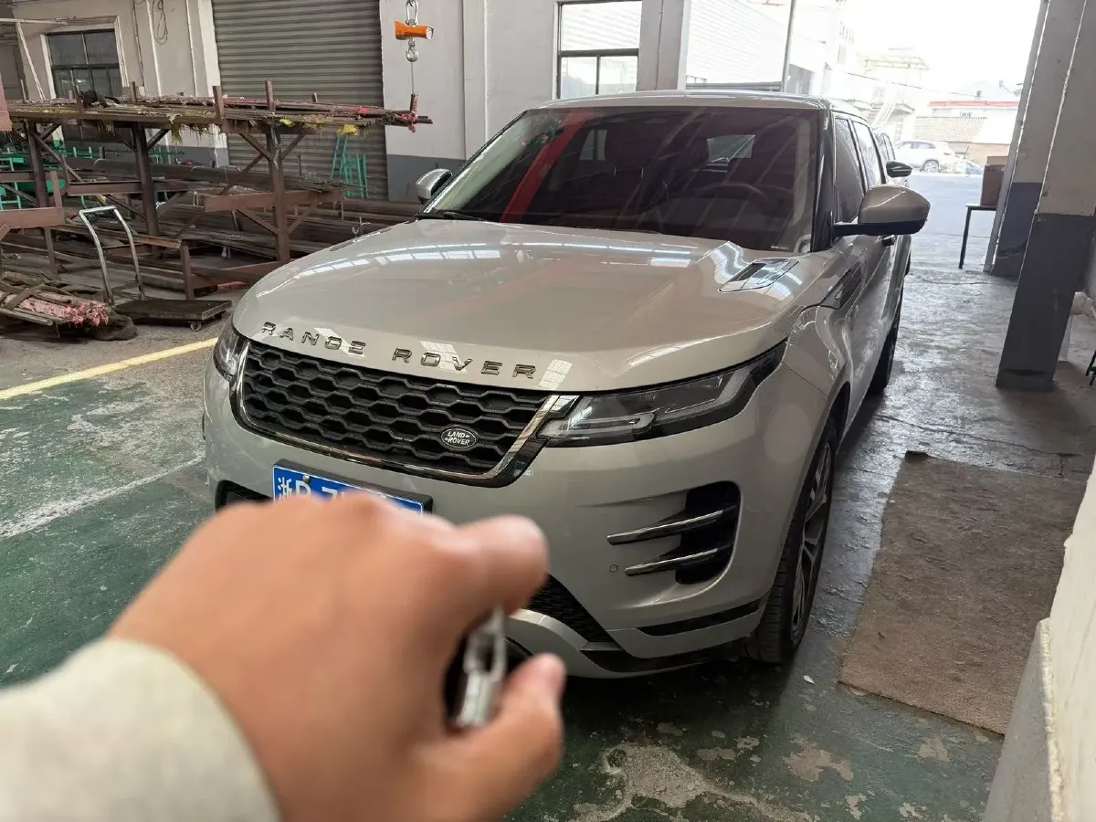 2021 Land Rover Range Rover Evoque 2.0T 249HP L4 9AT,autocango,china used car exporter,china ev exporter,chinese used car exporter,chinese used ev exporter