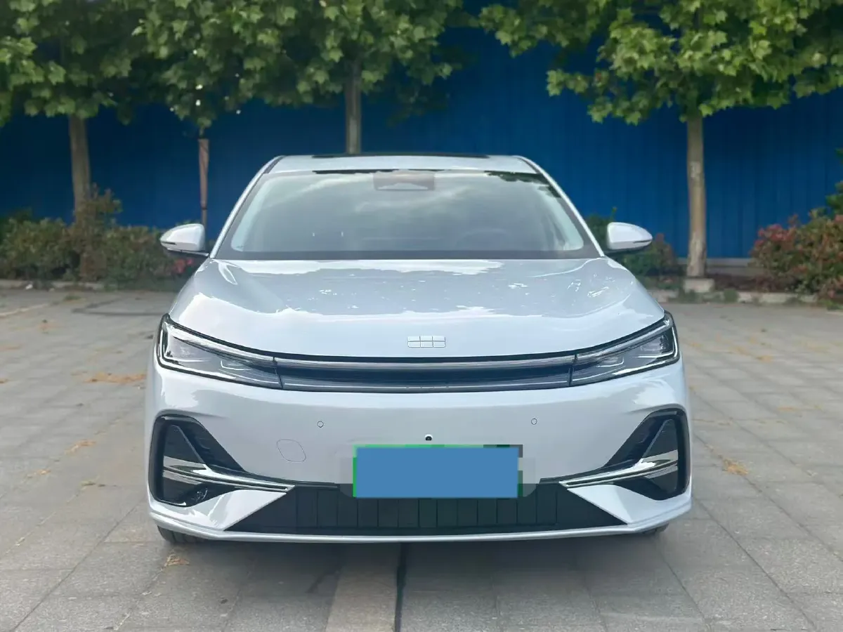 2025 Geely Galaxy A7 1.5L 112HP L4 1DHT PHEV,autocango,china used car exporter,china ev exporter,chinese used car exporter,chinese used ev exporter