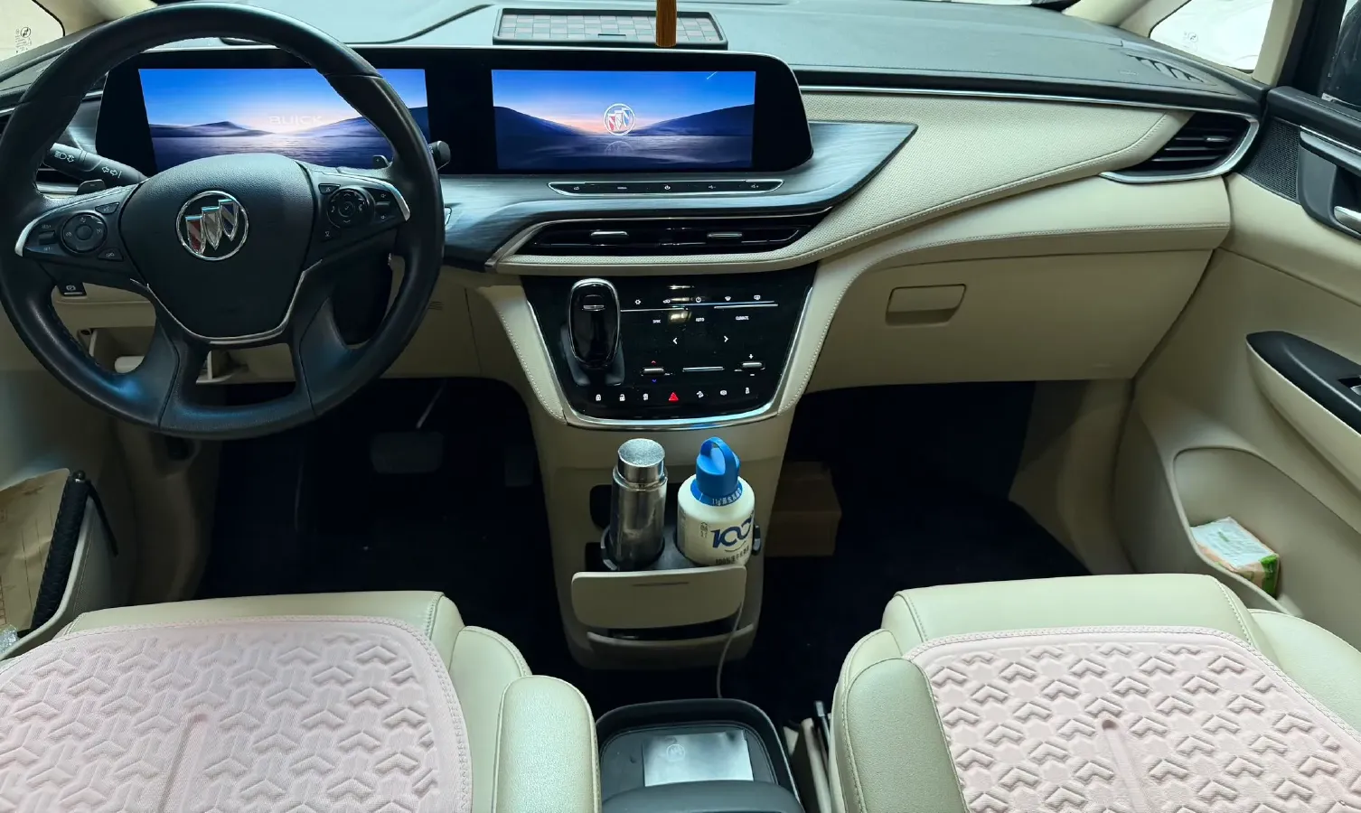2023 Buick GL8 2.0T 237HP L4 9AT,autocango,china used car exporter,china ev exporter,chinese used car exporter,chinese used ev exporter