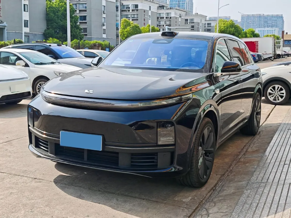 2024 Li L8 Range Extended 154HP REEV 42.8KWH,autocango,china used car exporter,china ev exporter,chinese used car exporter,chinese used ev exporter