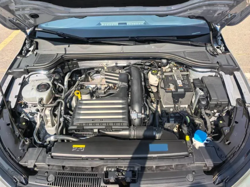 2023 Volkswagen Golf 1.4T 150HP L4 7DCT,autocango,china used car exporter,china ev exporter,chinese used car exporter,chinese used ev exporter