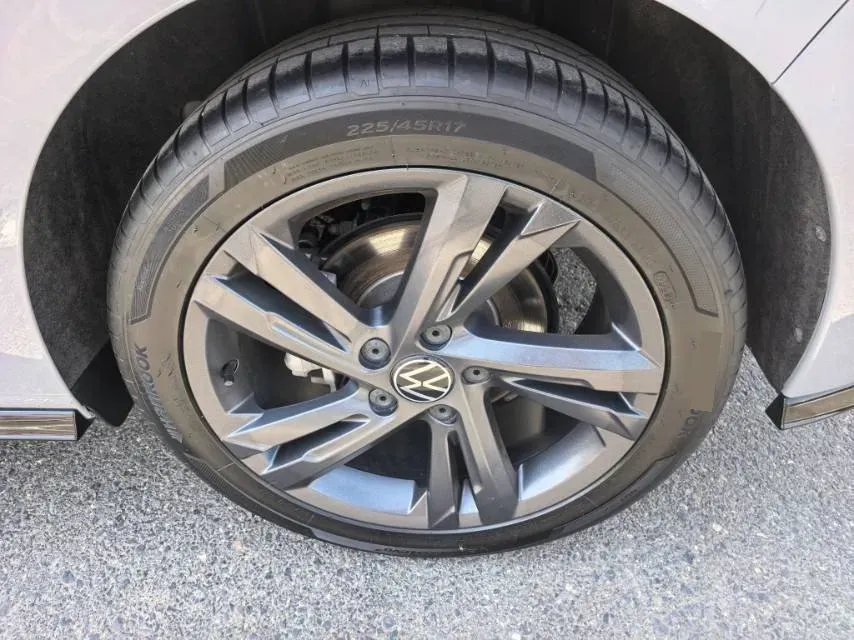 2023 Volkswagen Golf 1.4T 150HP L4 7DCT,autocango,china used car exporter,china ev exporter,chinese used car exporter,chinese used ev exporter