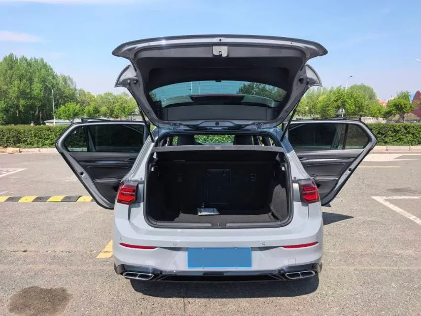2023 Volkswagen Golf 1.4T 150HP L4 7DCT,autocango,china used car exporter,china ev exporter,chinese used car exporter,chinese used ev exporter