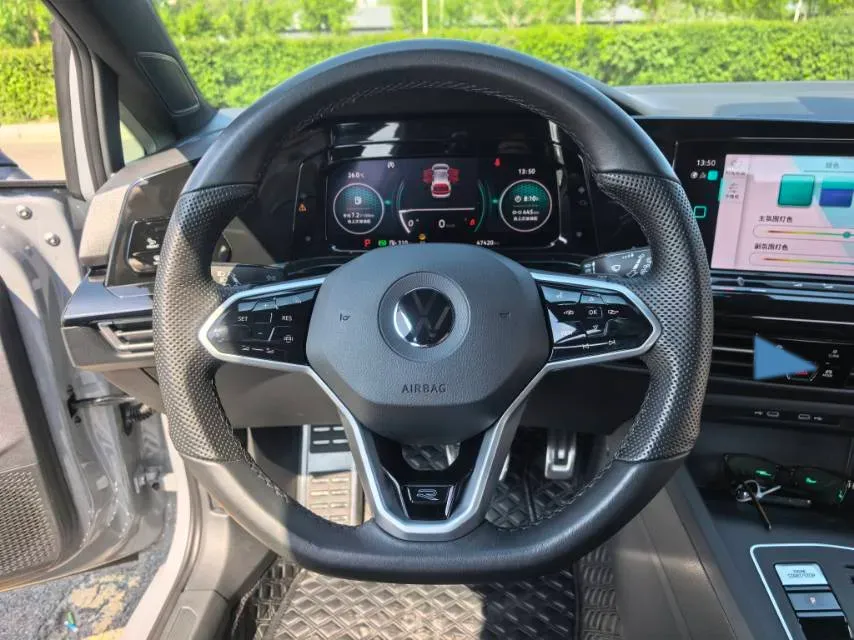 2023 Volkswagen Golf 1.4T 150HP L4 7DCT,autocango,china used car exporter,china ev exporter,chinese used car exporter,chinese used ev exporter