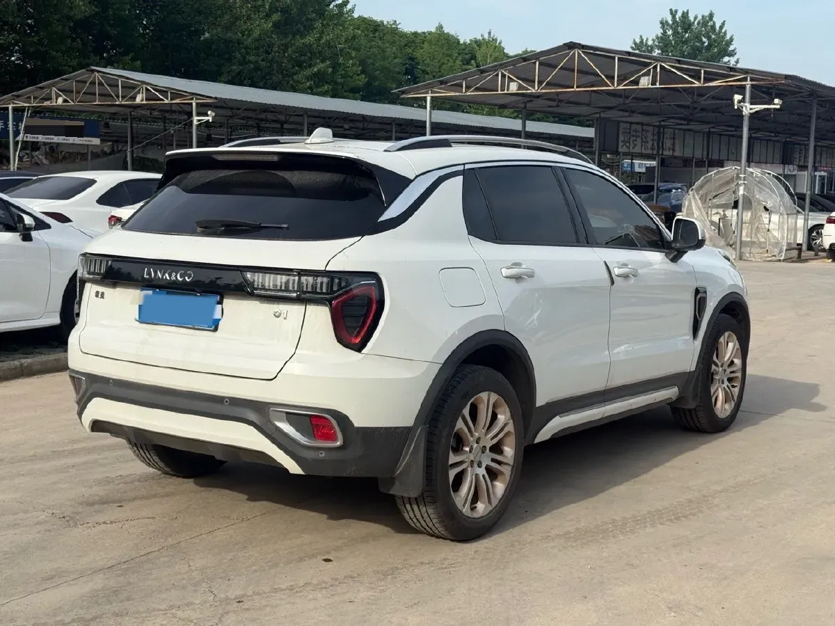 2019 Beijing BJ40 2.0T 218HP L4 6AT,autocango,china used car exporter,china ev exporter,chinese used car exporter,chinese used ev exporter
