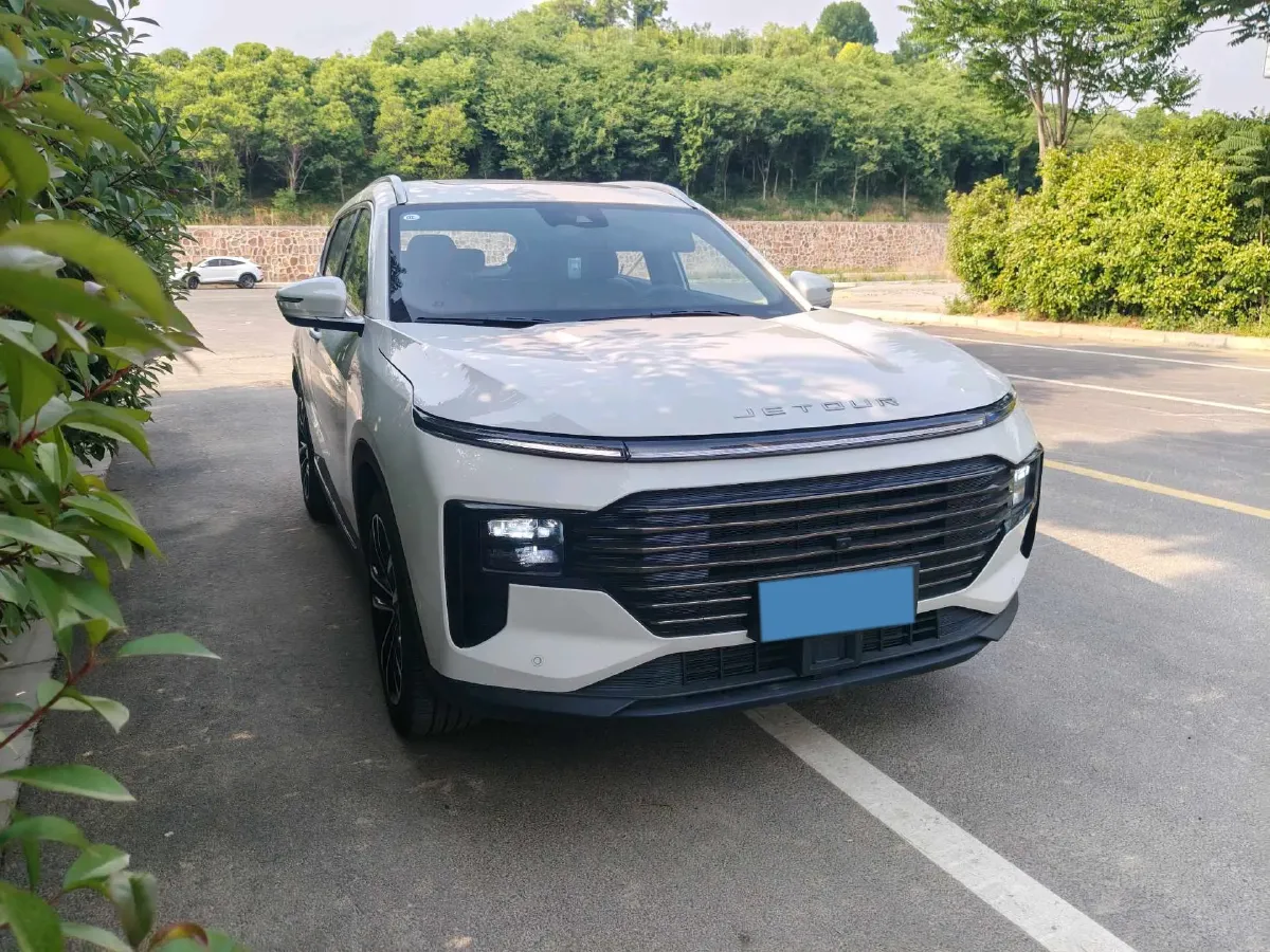 2025 Jetour X70 Plus 1.5T 184HP L4 7DCT,autocango,china used car exporter,china ev exporter,chinese used car exporter,chinese used ev exporter