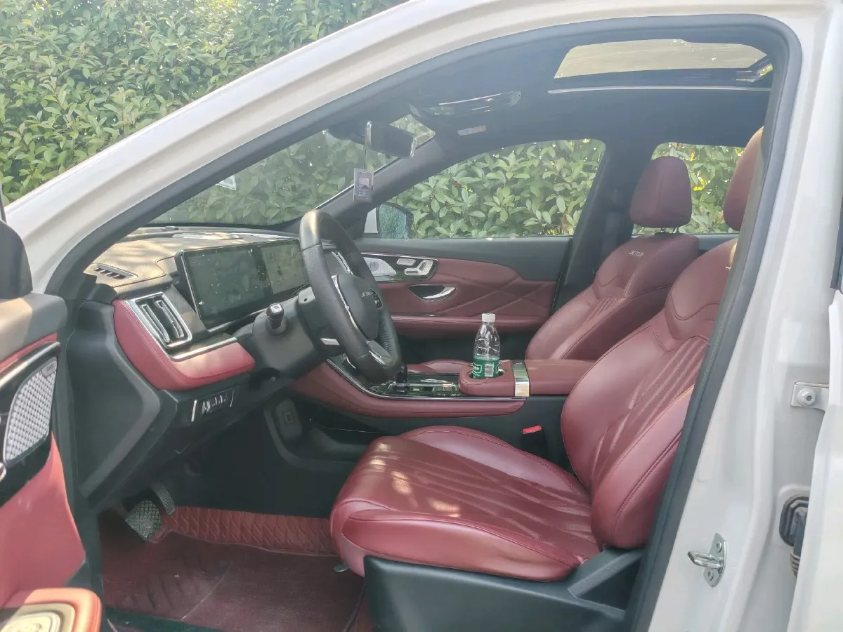 2025 Jetour X70 Plus 1.5T 184HP L4 7DCT,autocango,china used car exporter,china ev exporter,chinese used car exporter,chinese used ev exporter