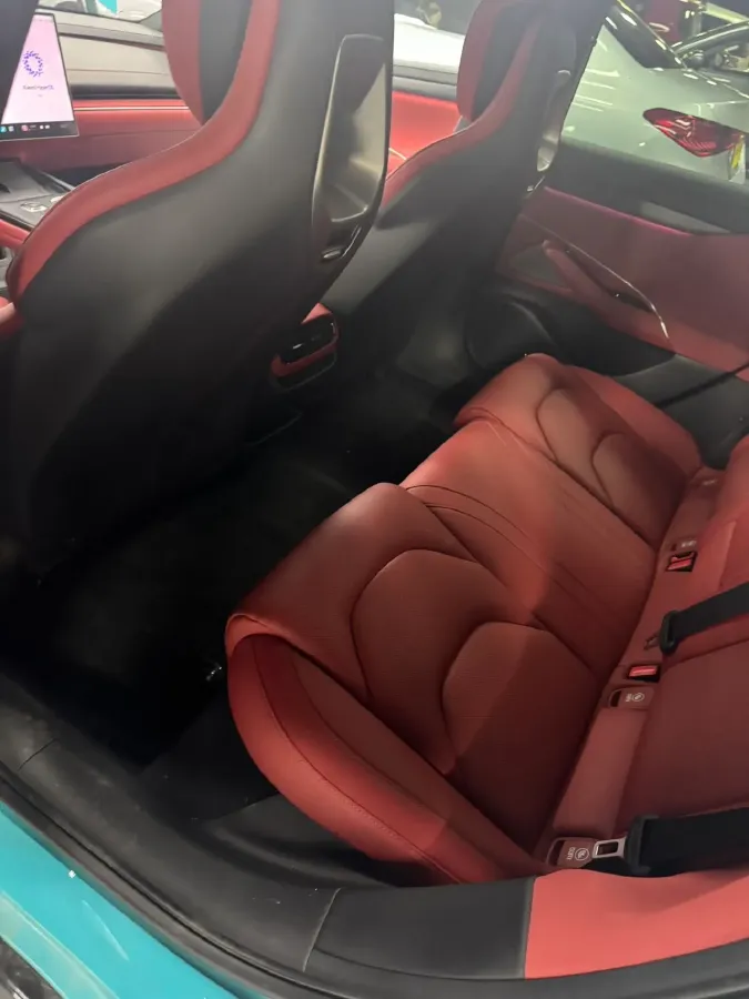 2024 MI SU7 BEV 73.6KWH,autocango,china used car exporter,china ev exporter,chinese used car exporter,chinese used ev exporter