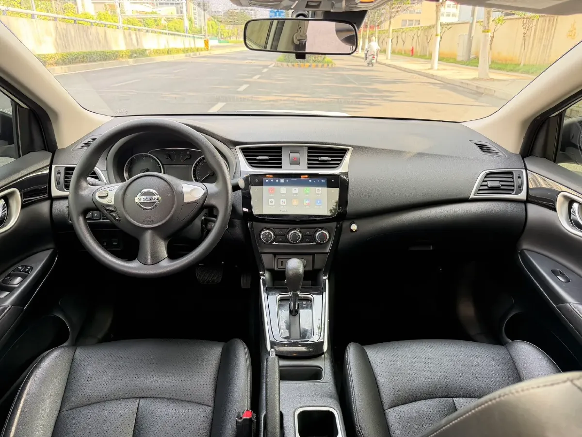 2021 Nissan Sylphy 1.6L 122HP L4 5MT,autocango,china used car exporter,china ev exporter,chinese used car exporter,chinese used ev exporter