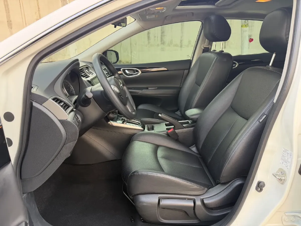2021 Nissan Sylphy 1.6L 122HP L4 5MT,autocango,china used car exporter,china ev exporter,chinese used car exporter,chinese used ev exporter