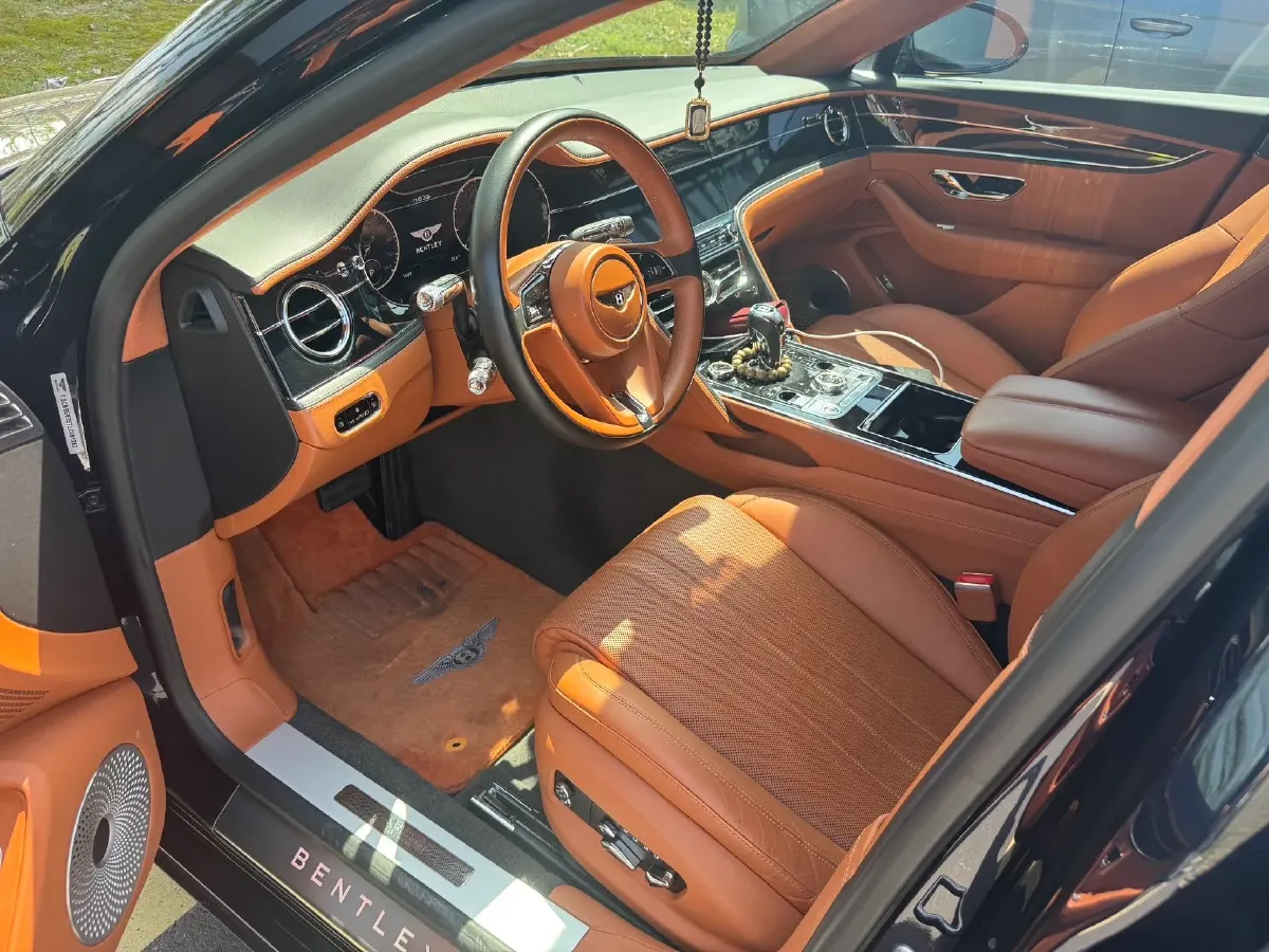 2020 Bentley Flying Spur 6.0T 635HP W12 8DCT,autocango,china used car exporter,china ev exporter,chinese used car exporter,chinese used ev exporter