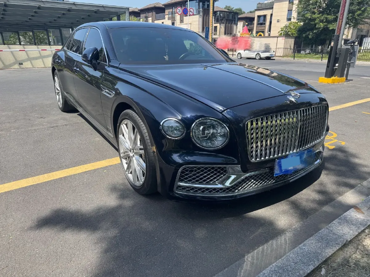 2020 Bentley Flying Spur 6.0T 635HP W12 8DCT,autocango,china used car exporter,china ev exporter,chinese used car exporter,chinese used ev exporter