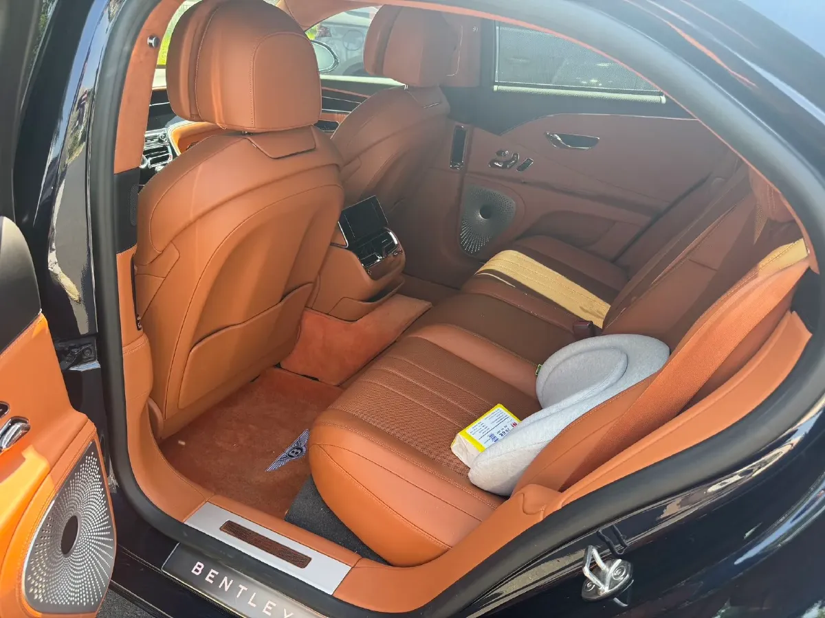 2020 Bentley Flying Spur 6.0T 635HP W12 8DCT,autocango,china used car exporter,china ev exporter,chinese used car exporter,chinese used ev exporter