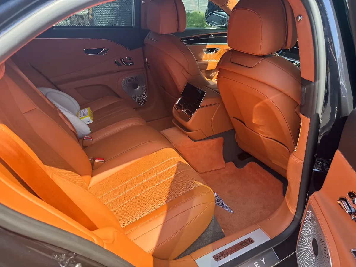 2020 Bentley Flying Spur 6.0T 635HP W12 8DCT,autocango,china used car exporter,china ev exporter,chinese used car exporter,chinese used ev exporter