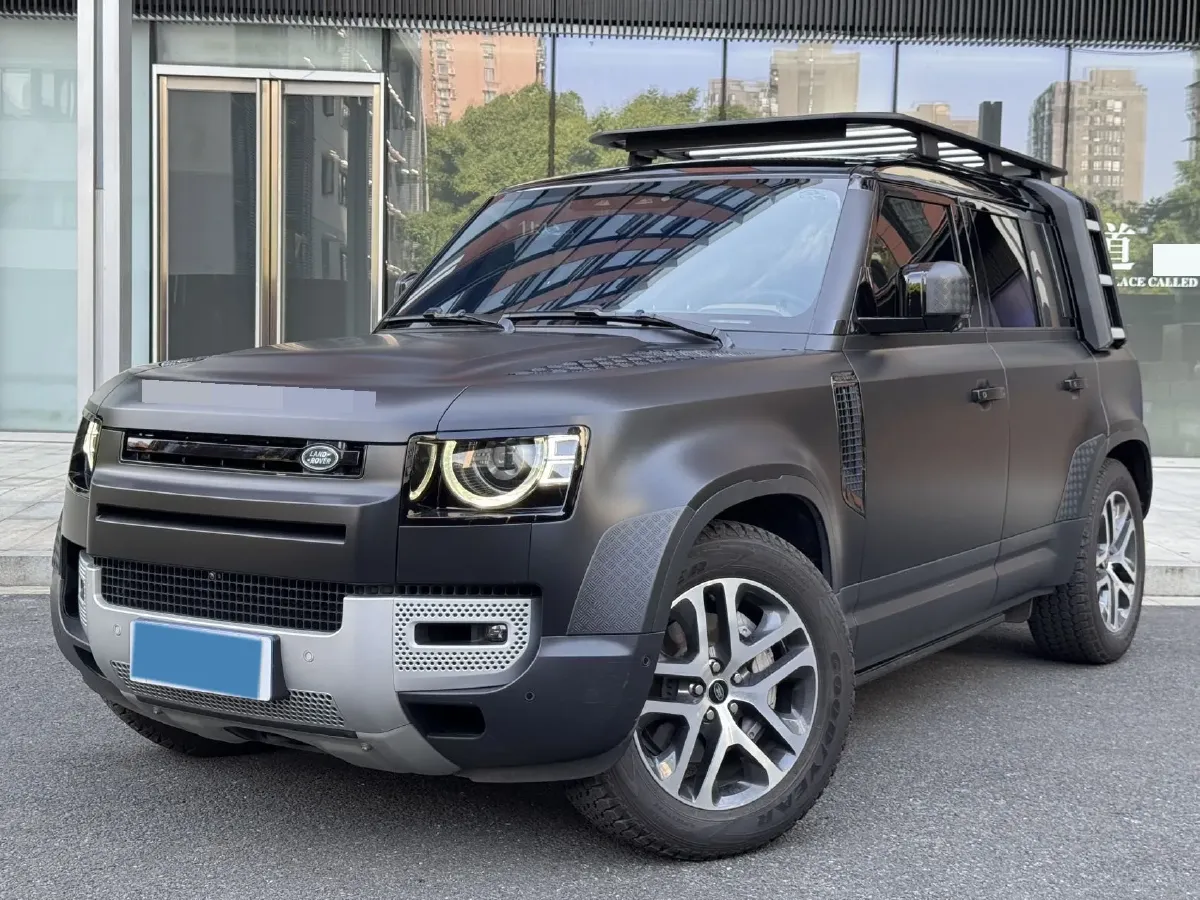 2024 Land Rover Defender 3.0T 400HP L6 8AT,autocango,china used car exporter,china ev exporter,chinese used car exporter,chinese used ev exporter