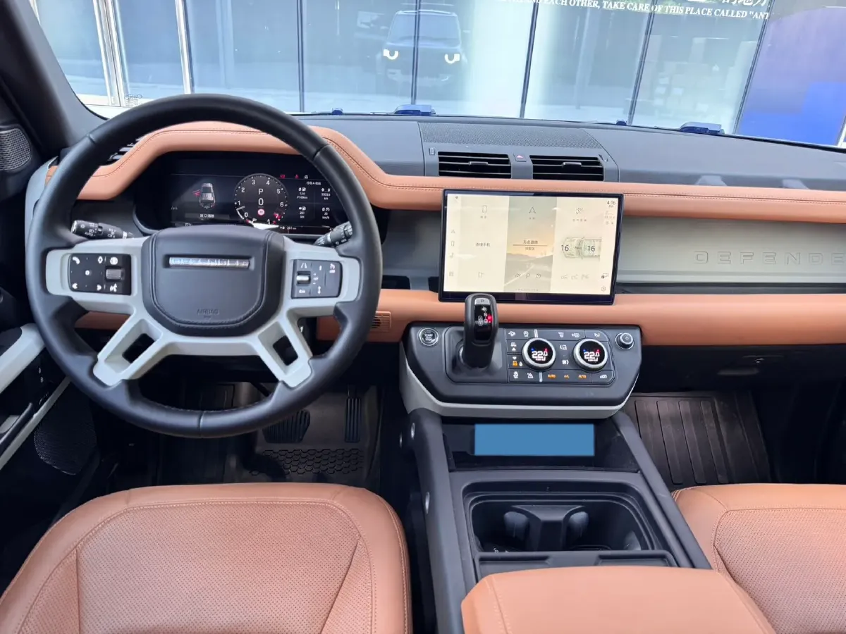 2024 Land Rover Defender 3.0T 400HP L6 8AT,autocango,china used car exporter,china ev exporter,chinese used car exporter,chinese used ev exporter