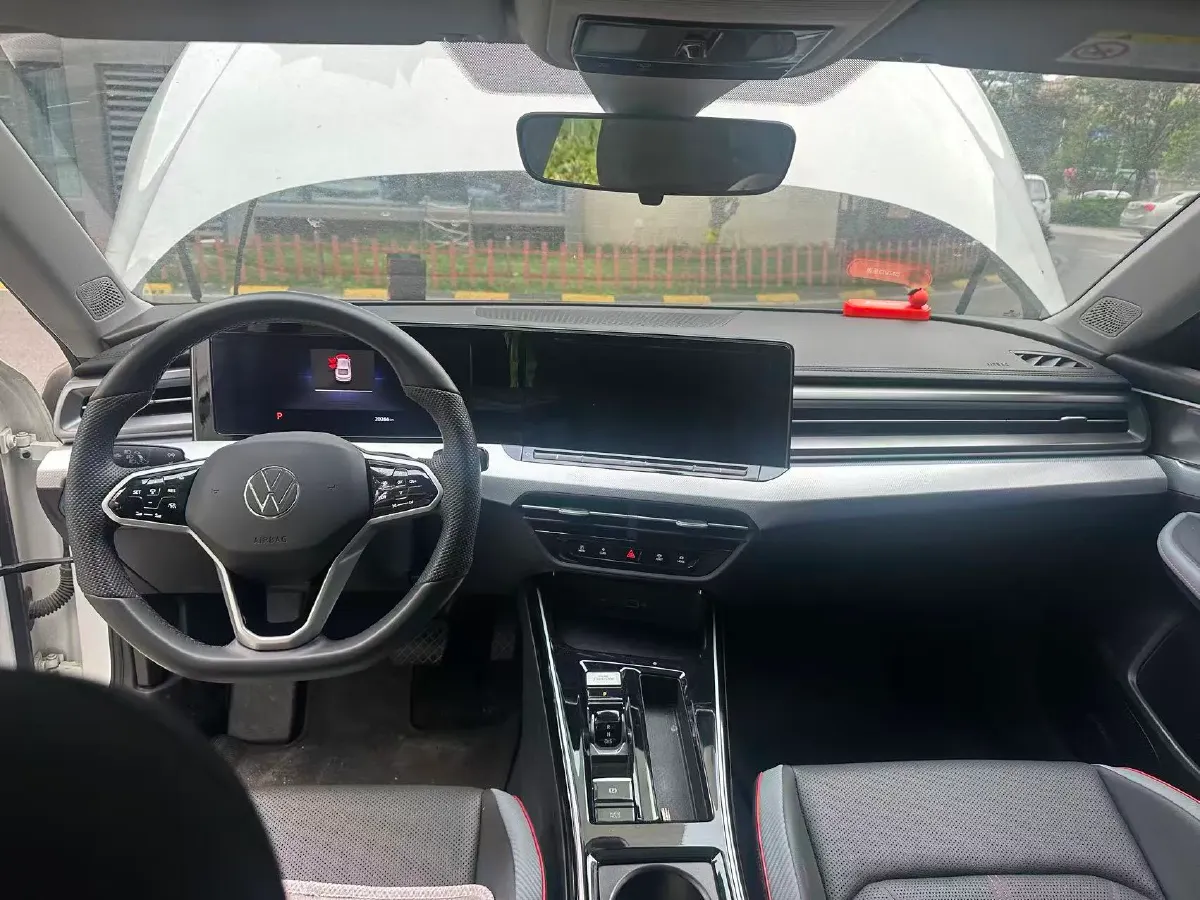 2023 Volkswagen Lamando 1.4T 150HP L4 7DCT,autocango,china used car exporter,china ev exporter,chinese used car exporter,chinese used ev exporter