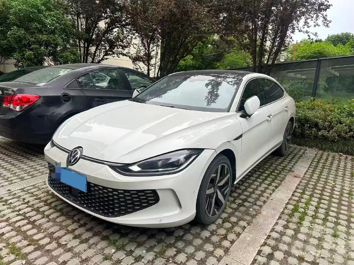 2023 Volkswagen Lamando 1.4T 150HP L4 7DCT,autocango,china used car exporter,china ev exporter,chinese used car exporter,chinese used ev exporter