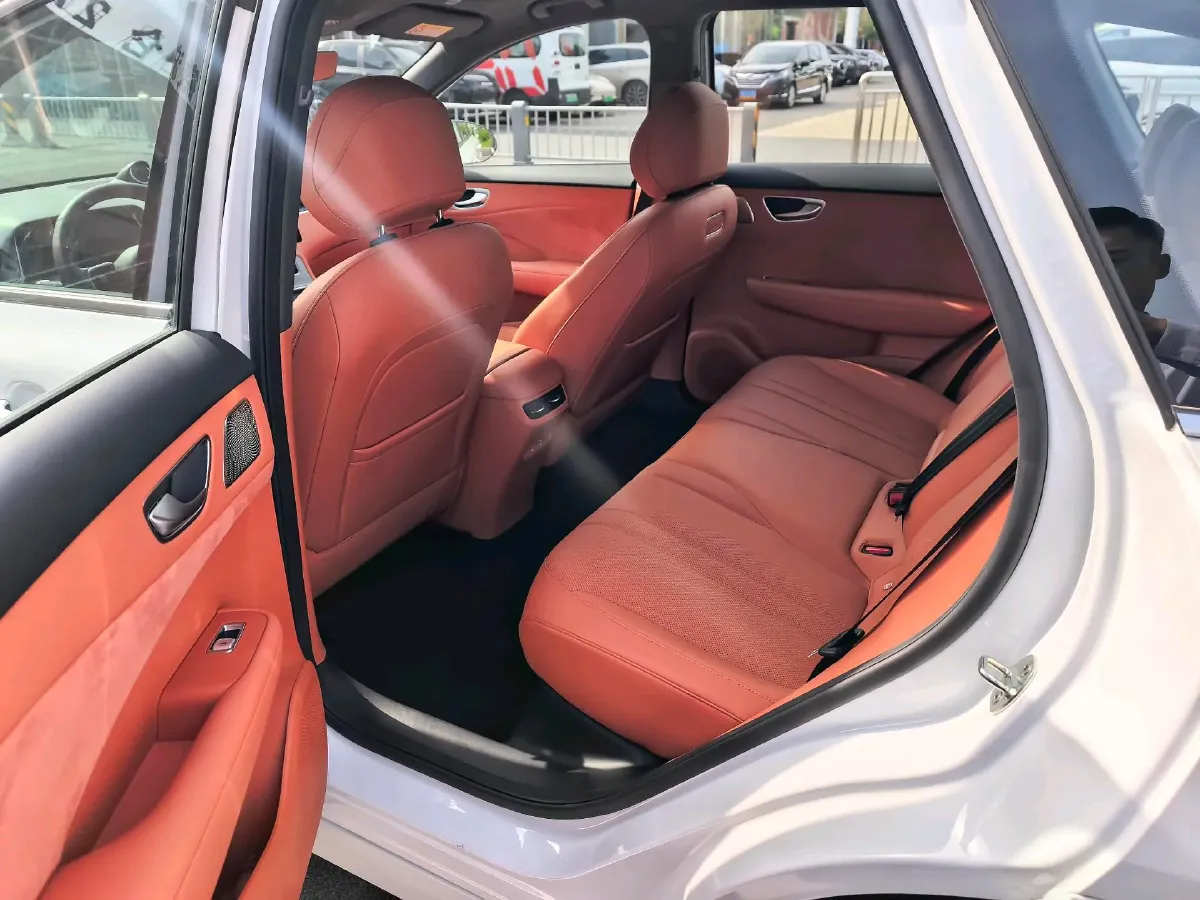2025 HIMA Shangjie H5 REEV 98HP REEV,autocango,china used car exporter,china ev exporter,chinese used car exporter,chinese used ev exporter