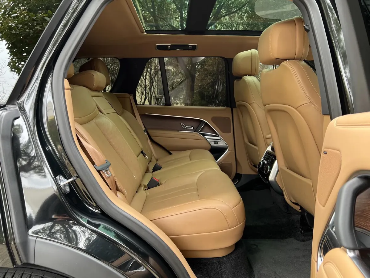 2023 Land Rover Range Rover 3.0T 360HP L6 8AT,autocango,china used car exporter,china ev exporter,chinese used car exporter,chinese used ev exporter
