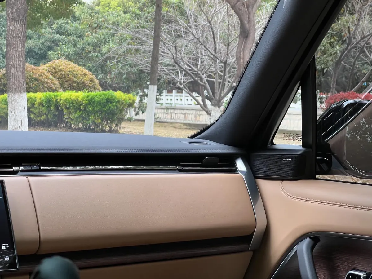2023 Land Rover Range Rover 3.0T 360HP L6 8AT,autocango,china used car exporter,china ev exporter,chinese used car exporter,chinese used ev exporter