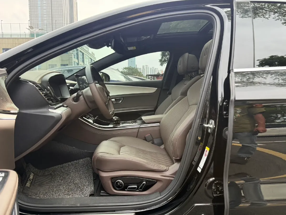 2025 BYD Han BEV 72KWH,autocango,china used car exporter,china ev exporter,chinese used car exporter,chinese used ev exporter