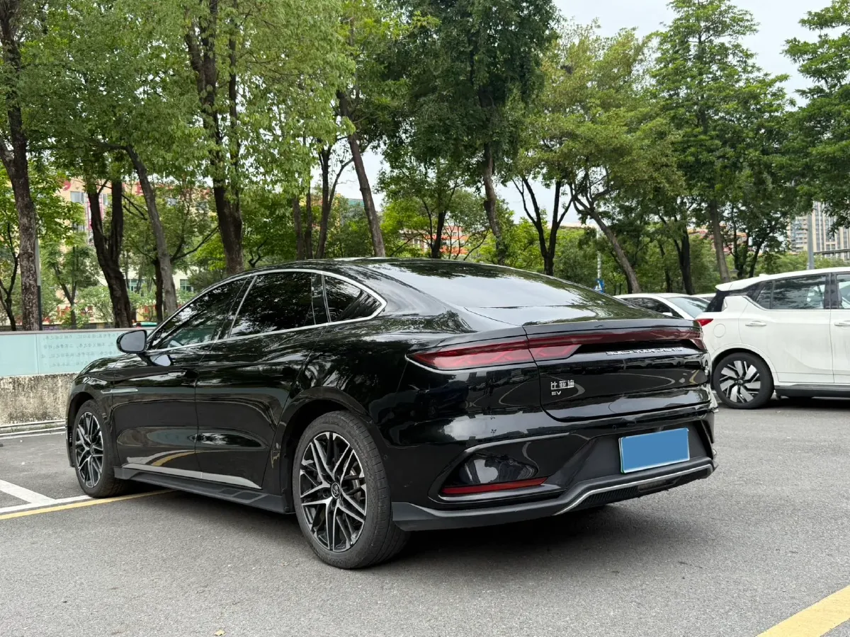 2025 BYD Han BEV 72KWH,autocango,china used car exporter,china ev exporter,chinese used car exporter,chinese used ev exporter