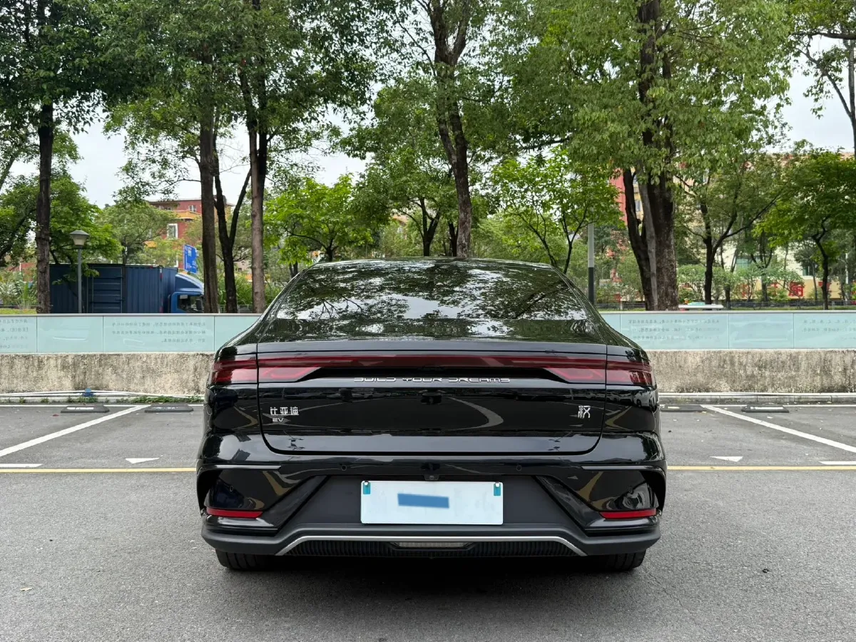 2025 BYD Han BEV 72KWH,autocango,china used car exporter,china ev exporter,chinese used car exporter,chinese used ev exporter