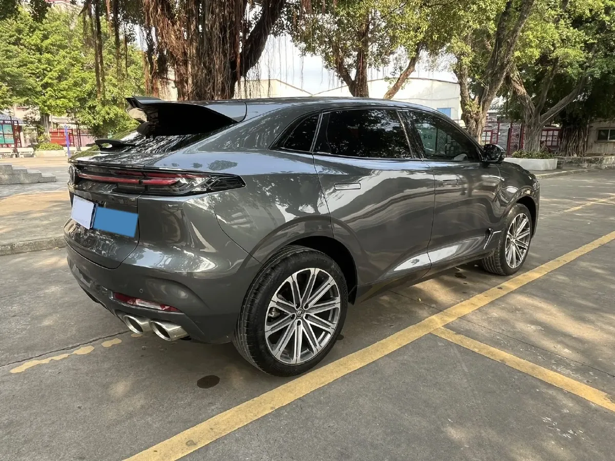 2021 ChangAn UNI-K 2.0T 233HP L4 8AT,autocango,china used car exporter,china ev exporter,chinese used car exporter,chinese used ev exporter