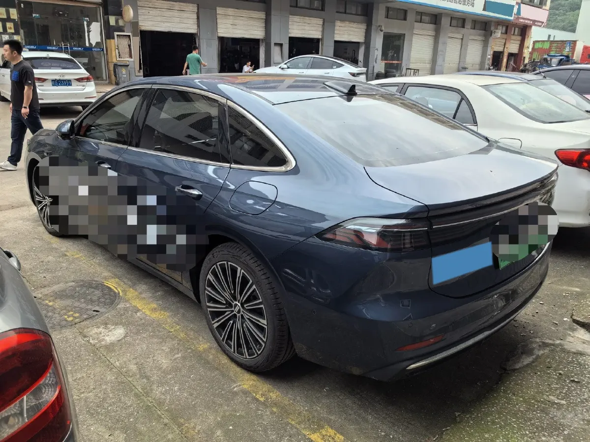 2025 Geely Galaxy A7 1.5L 112HP L4 1DHT PHEV,autocango,china used car exporter,china ev exporter,chinese used car exporter,chinese used ev exporter