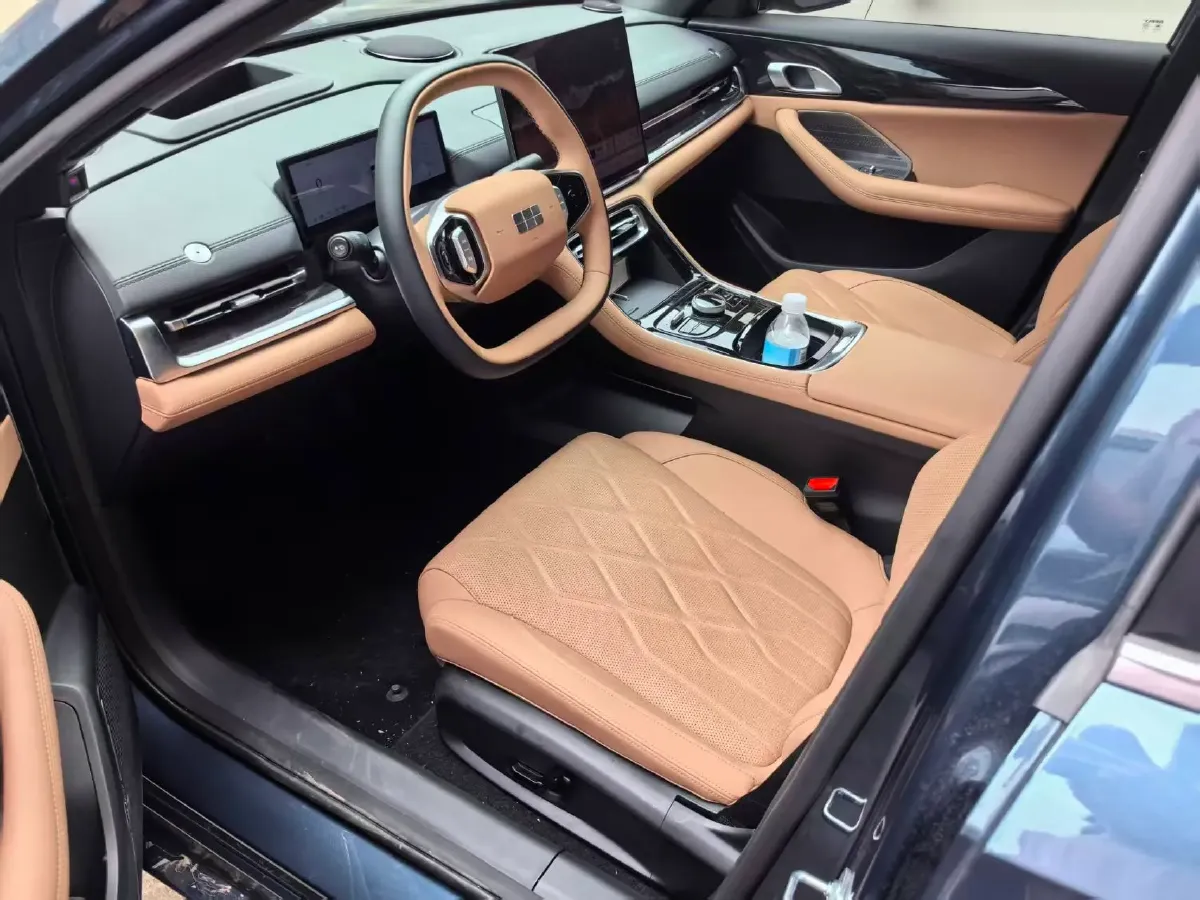 2025 Geely Galaxy A7 1.5L 112HP L4 1DHT PHEV,autocango,china used car exporter,china ev exporter,chinese used car exporter,chinese used ev exporter