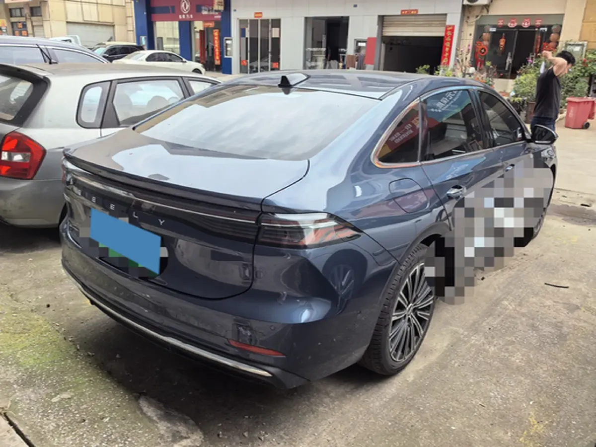 2025 Geely Galaxy A7 1.5L 112HP L4 1DHT PHEV,autocango,china used car exporter,china ev exporter,chinese used car exporter,chinese used ev exporter