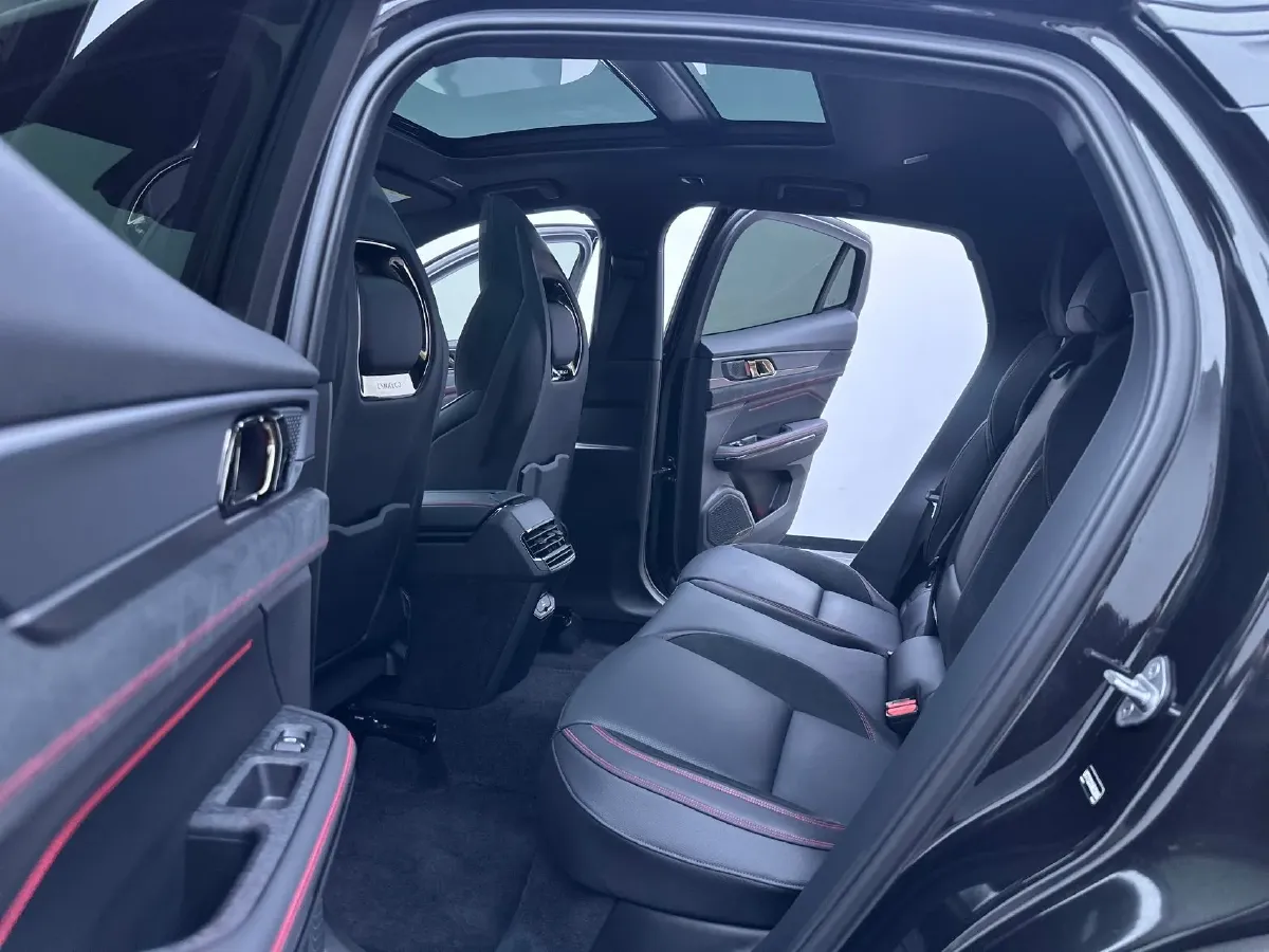 2020 LYNK&CO 05 2.0T 254HP L4 8AT,autocango,china used car exporter,china ev exporter,chinese used car exporter,chinese used ev exporter