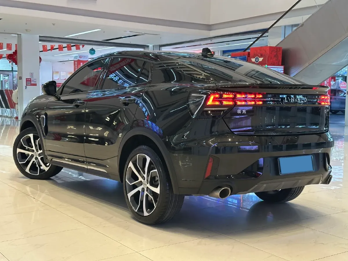 2020 LYNK&CO 05 2.0T 254HP L4 8AT,autocango,china used car exporter,china ev exporter,chinese used car exporter,chinese used ev exporter