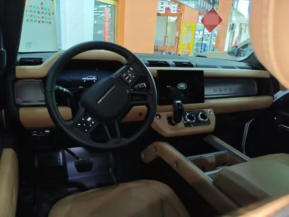 2025 Land Rover Defender 3.0T 400HP L6 8AT,autocango,china used car exporter,china ev exporter,chinese used car exporter,chinese used ev exporter