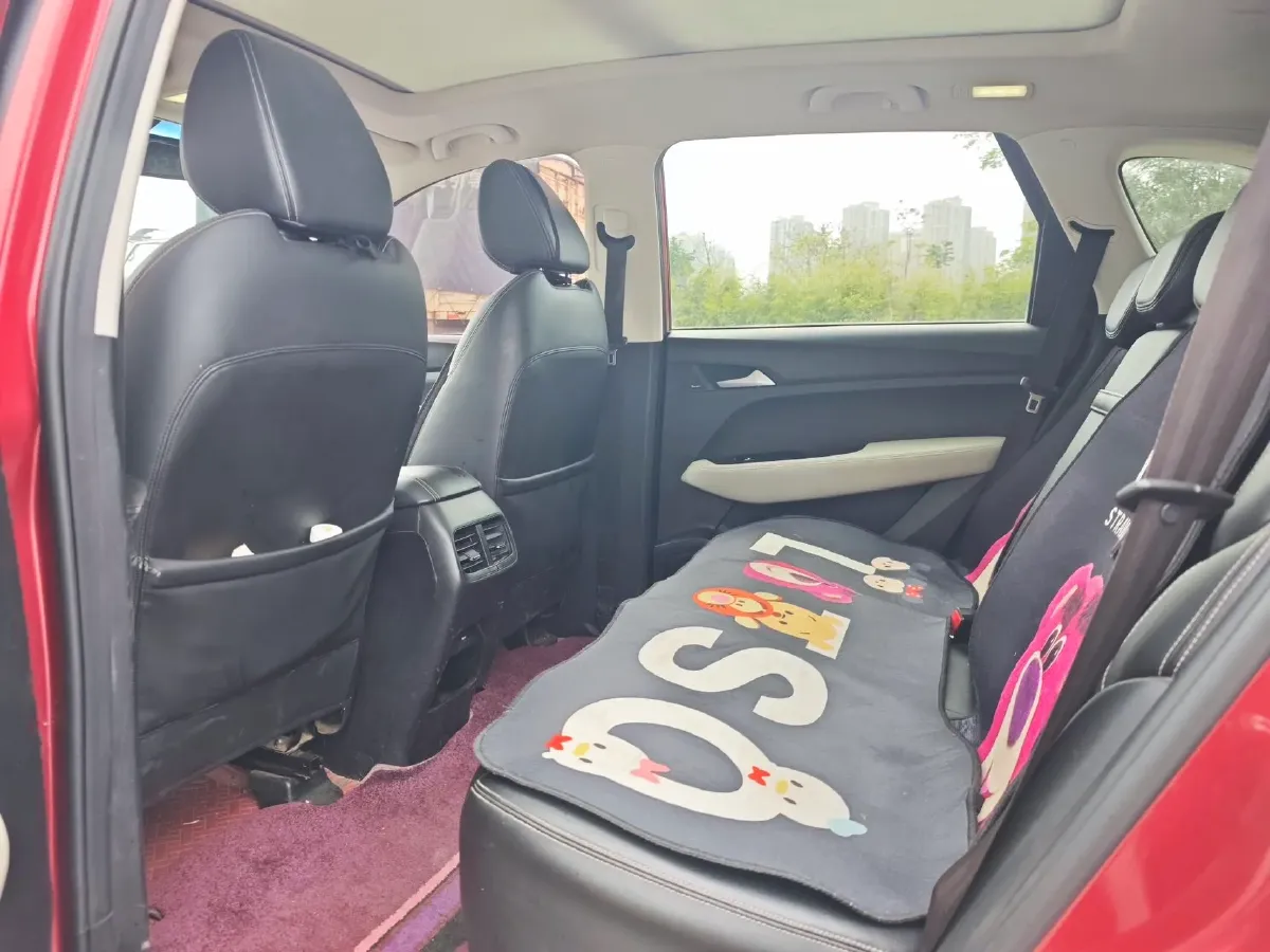 2018 BaoJun 530 1.5T 150HP L4 6MT,autocango,china used car exporter,china ev exporter,chinese used car exporter,chinese used ev exporter