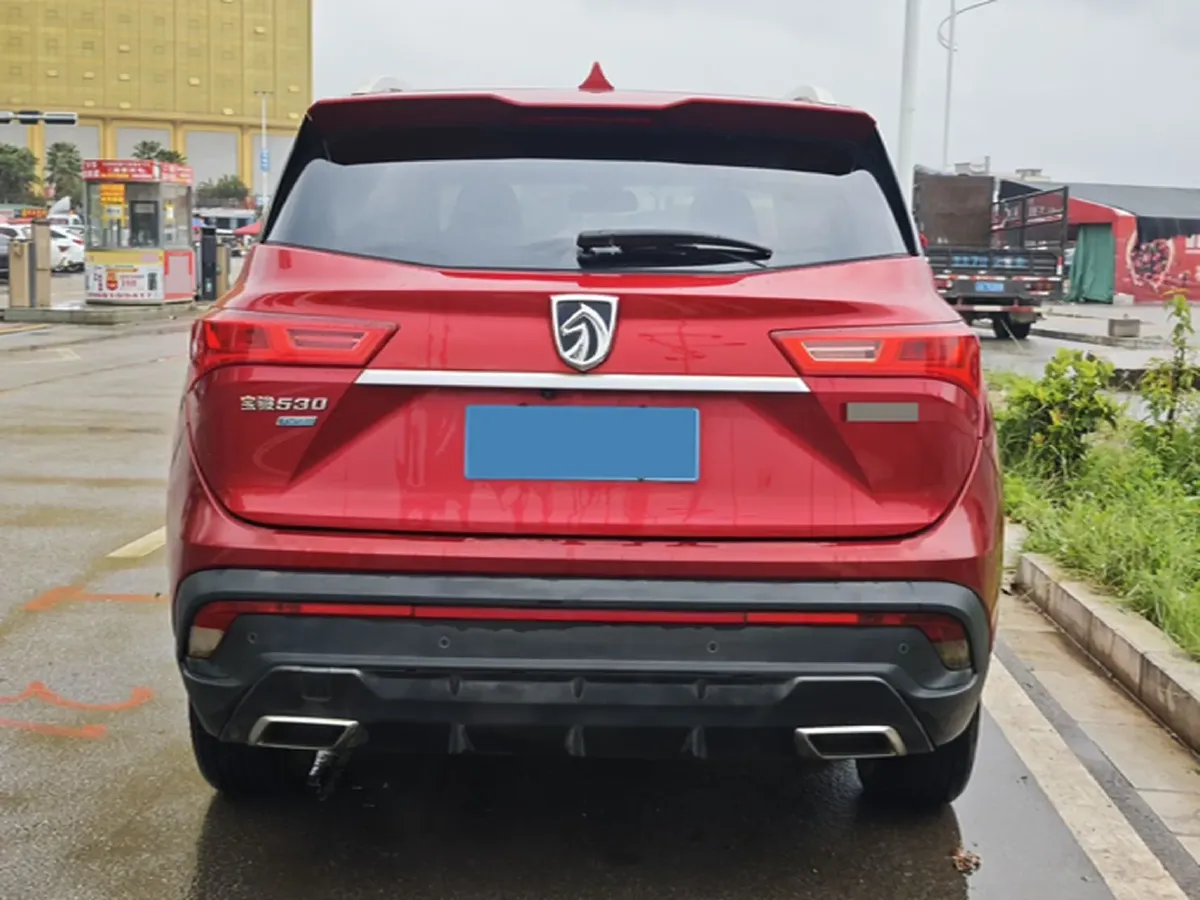 2018 BaoJun 530 1.5T 150HP L4 6MT,autocango,china used car exporter,china ev exporter,chinese used car exporter,chinese used ev exporter