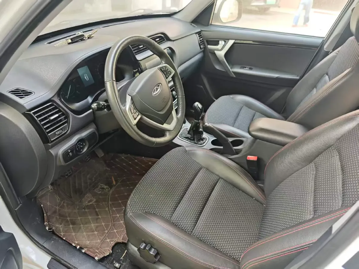 2018 Chery Tiggo 3 1.6L 126HP L4 5MT,autocango,china used car exporter,china ev exporter,chinese used car exporter,chinese used ev exporter