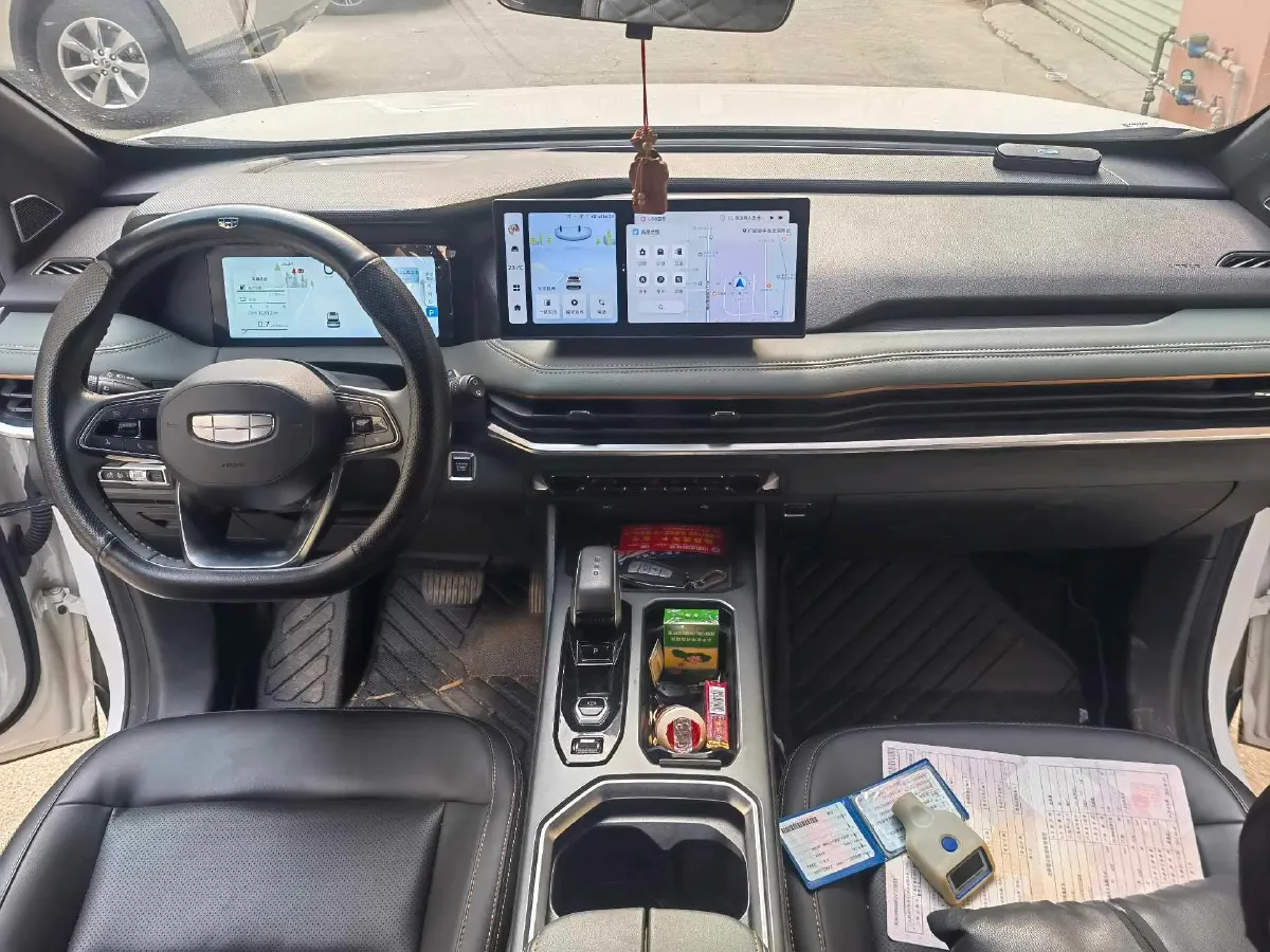 2023 Geely Okavango L 2.0T 218HP L4 7DCT,autocango,china used car exporter,china ev exporter,chinese used car exporter,chinese used ev exporter