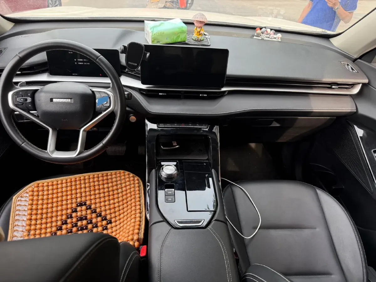 2022 Haval H6 1.5T 184HP L4 7DCT,autocango,china used car exporter,china ev exporter,chinese used car exporter,chinese used ev exporter