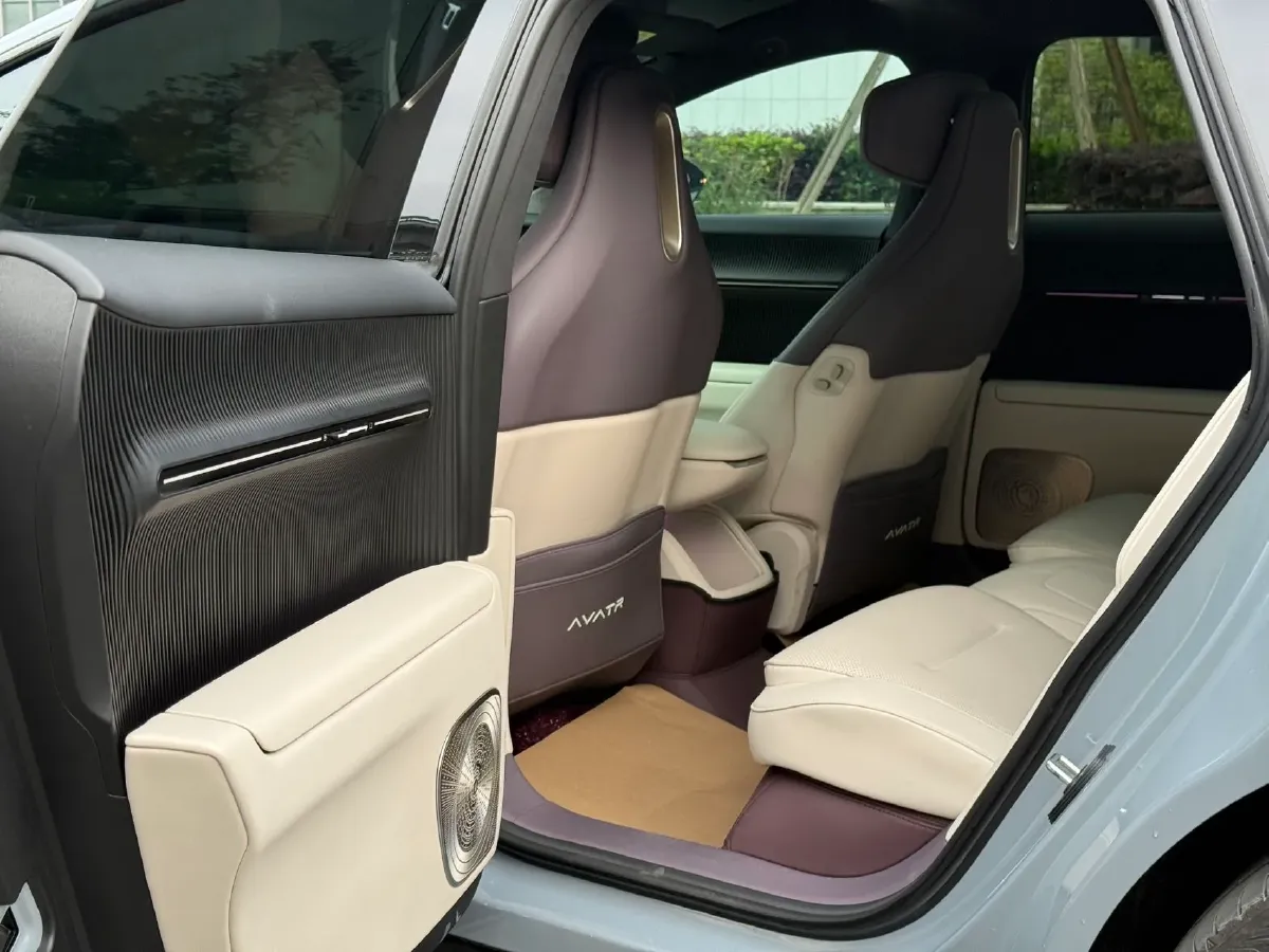 2023 Avatr 12 BEV 94.5KWH,autocango,china used car exporter,china ev exporter,chinese used car exporter,chinese used ev exporter