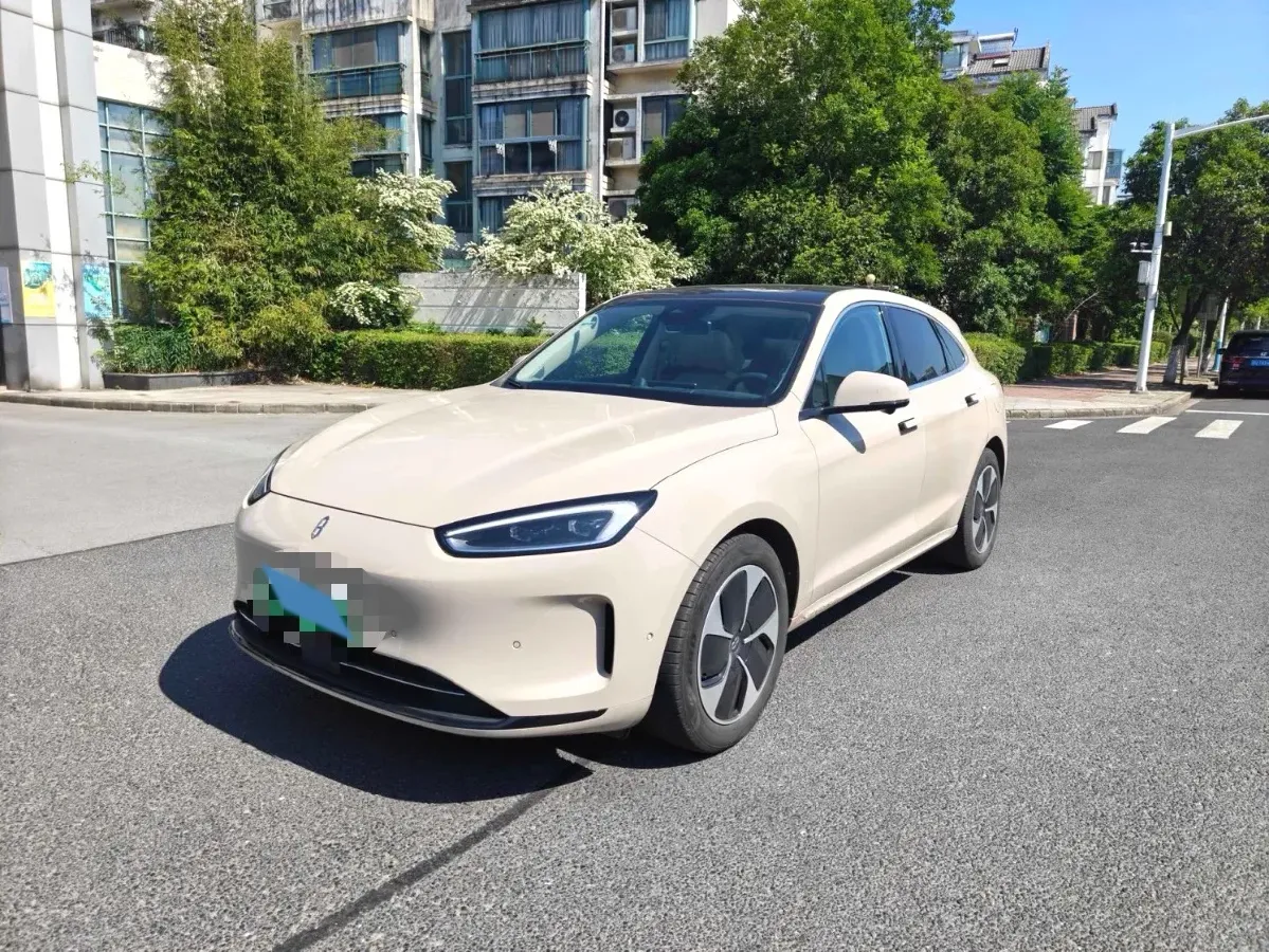 2022 JMC YuHu 7 2.0T 141HP L4 8AT,autocango,china used car exporter,china ev exporter,chinese used car exporter,chinese used ev exporter