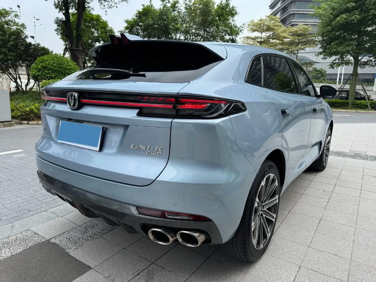 2021 ChangAn UNI-K 2.0T 233HP L4 8AT,autocango,china used car exporter,china ev exporter,chinese used car exporter,chinese used ev exporter