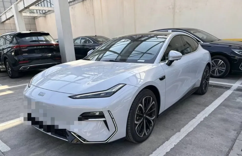 2025 Geely Galaxy E8 BEV 76KWH,autocango,china used car exporter,china ev exporter,chinese used car exporter,chinese used ev exporter