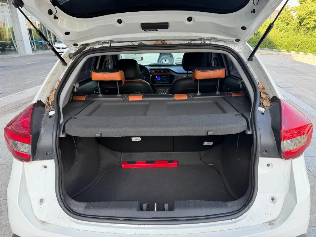 2017 Chery Tiggo 3x 1.5L 106HP L4 4AT,autocango,china used car exporter,china ev exporter,chinese used car exporter,chinese used ev exporter