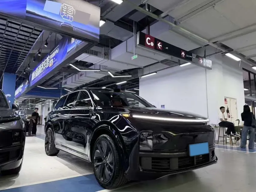 2024 Li L9 Range Extended 154HP REEV 52.3KWH,autocango,china used car exporter,china ev exporter,chinese used car exporter,chinese used ev exporter