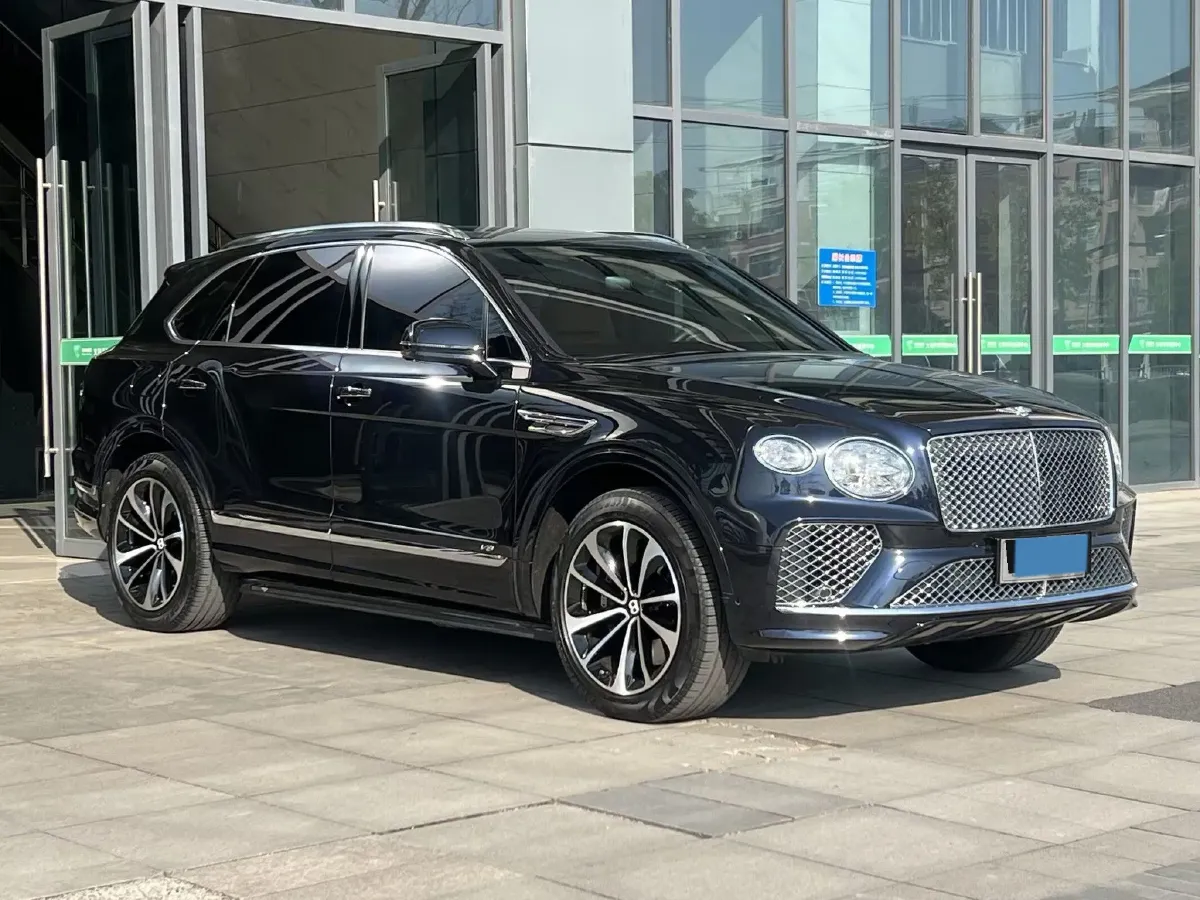 2021 Bentley Bentayga 4.0T 550HP V8 8AT,autocango,china used car exporter,china ev exporter,chinese used car exporter,chinese used ev exporter