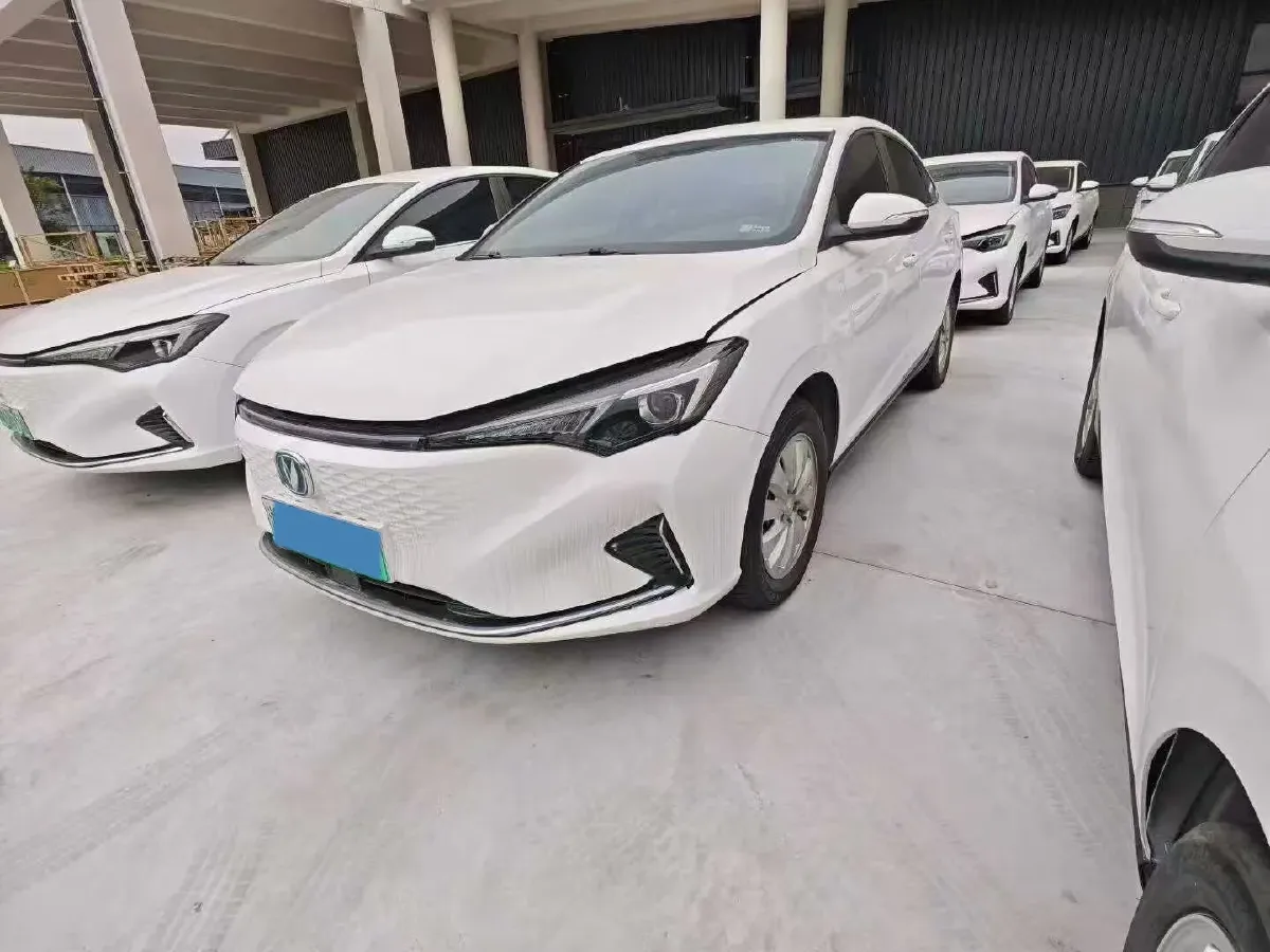 2022 ChangAn Eado BEV 47.78KWH,autocango,china used car exporter,china ev exporter,chinese used car exporter,chinese used ev exporter